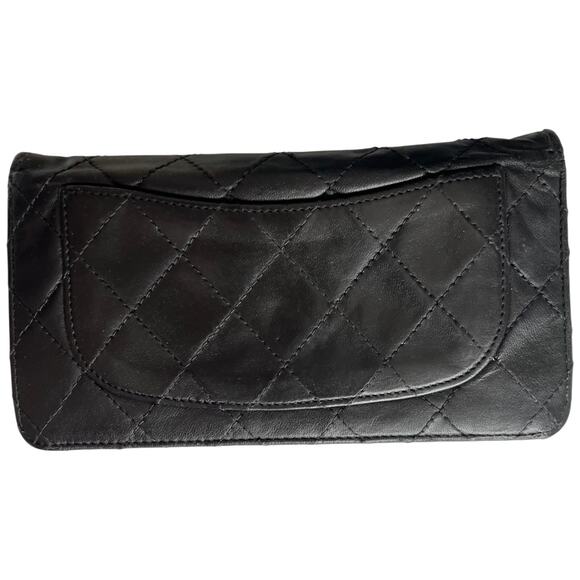 CHANEL Quilted Interlocking CC Logo Black Lambskin Long Wallet SRP: $1600 - Picture 2 of 11